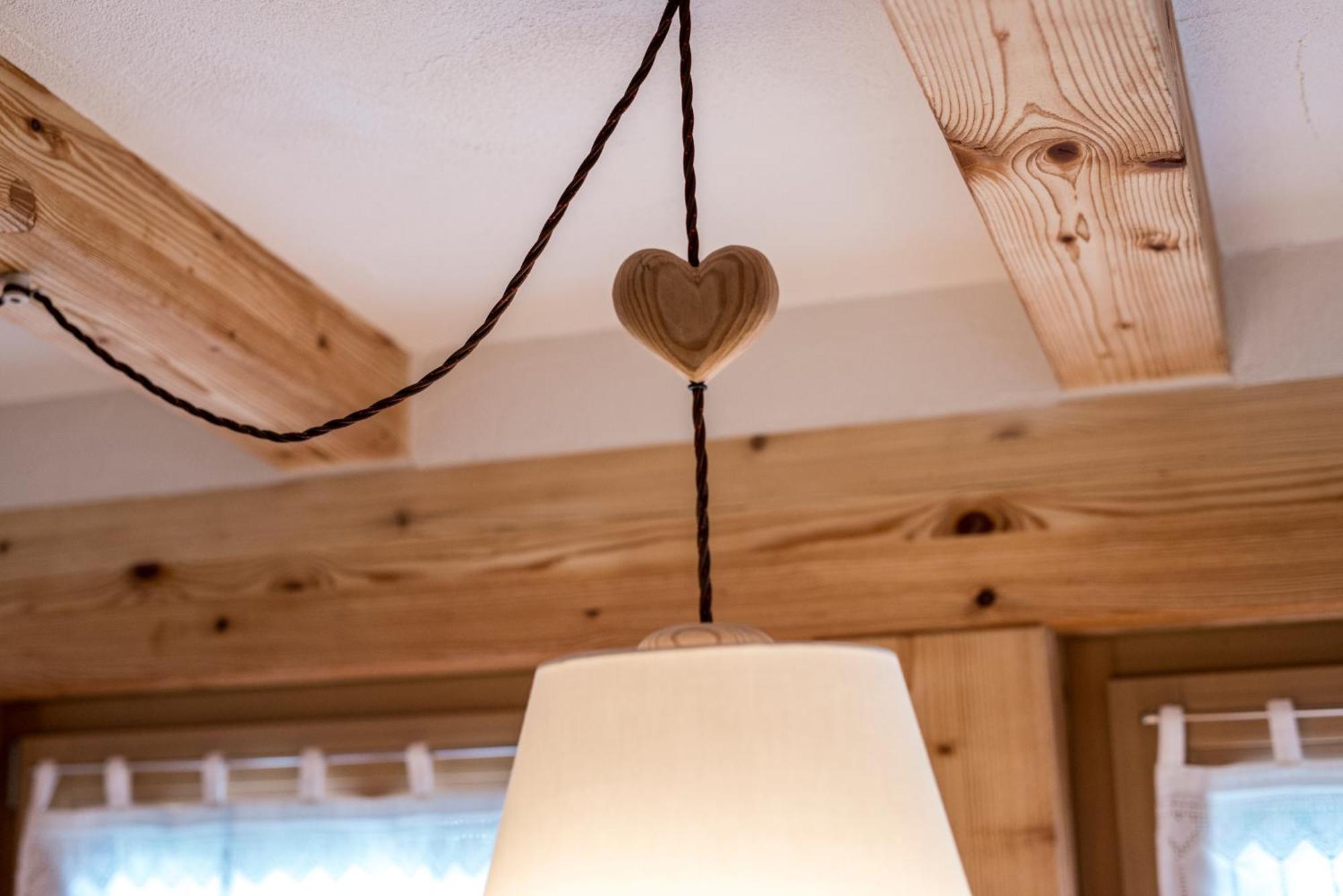 Chalet Pineta Relax Location カナツェーイ エクステリア 写真