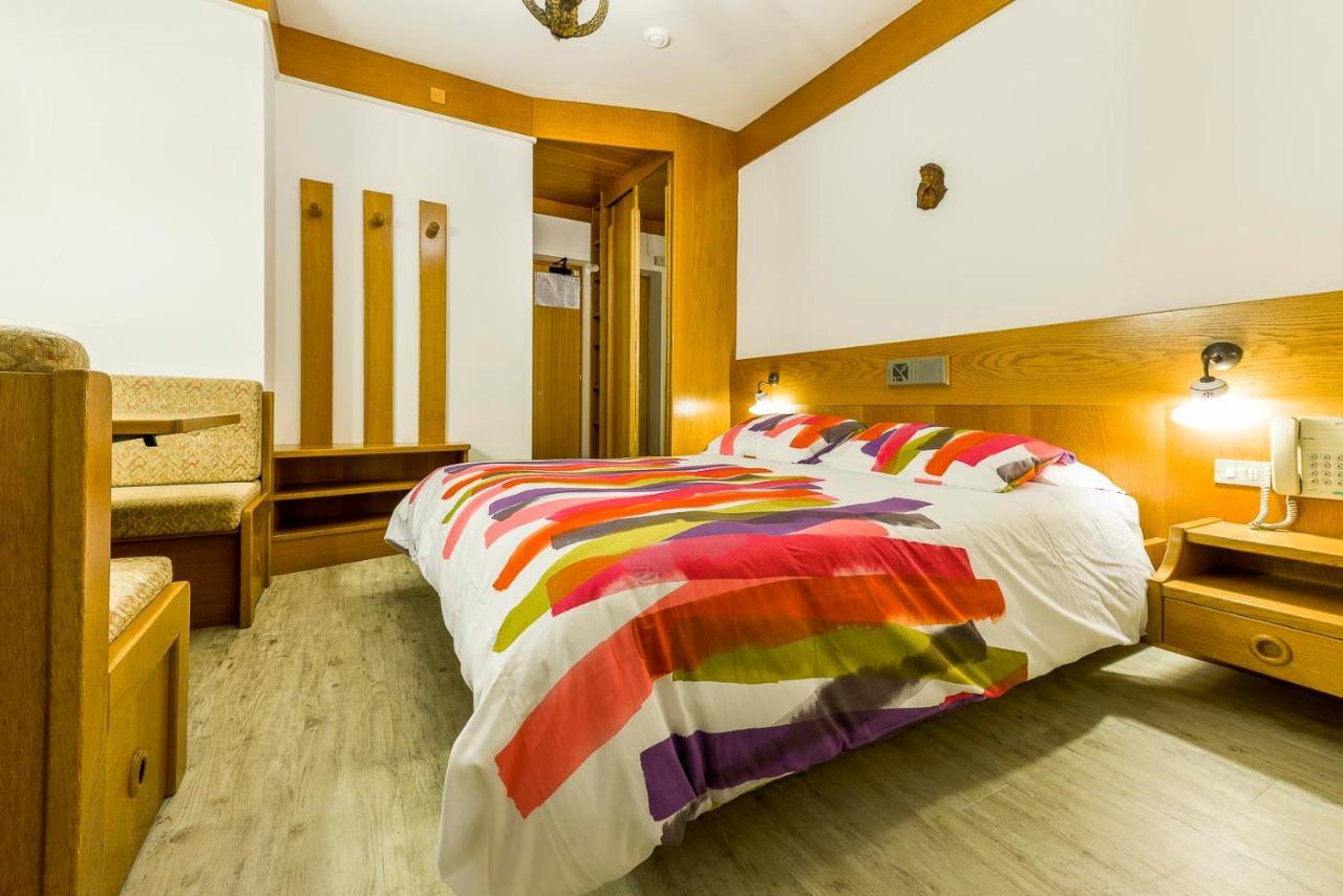 Chalet Pineta Relax Location カナツェーイ エクステリア 写真